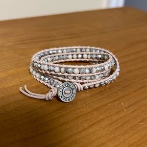 Victoria Emerson 3 Wrap Bracelet - light pink